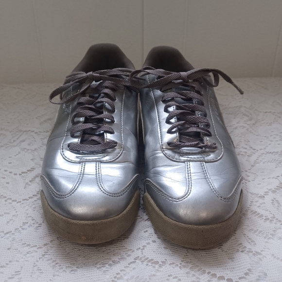 Girls Puma Romas - Picture 4 of 10